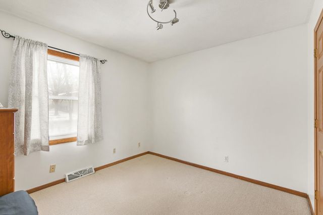 306 NE 5th Street, Ankeny, IA 50021