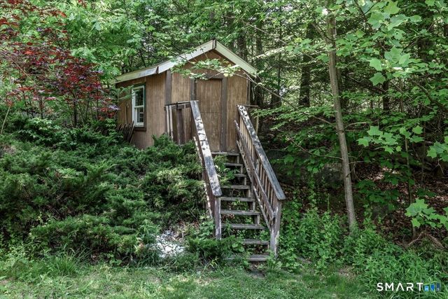 55-A Flax Hill Road, Brookfield, CT 06804