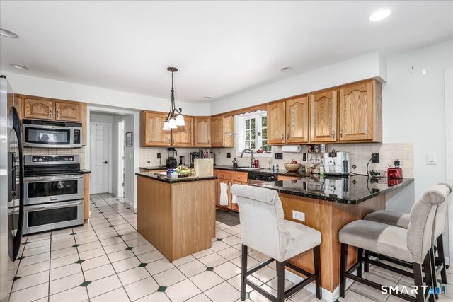 55-A Flax Hill Road, Brookfield, CT 06804