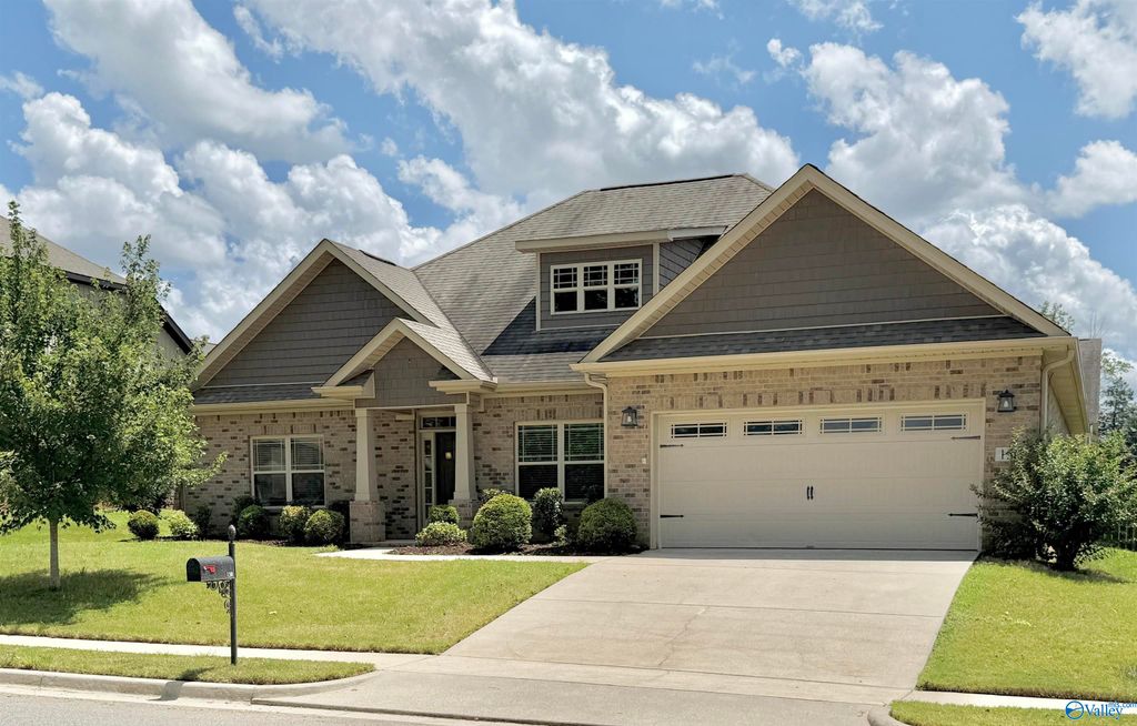 150 Heritage Brook Drive, Madison, AL 35757