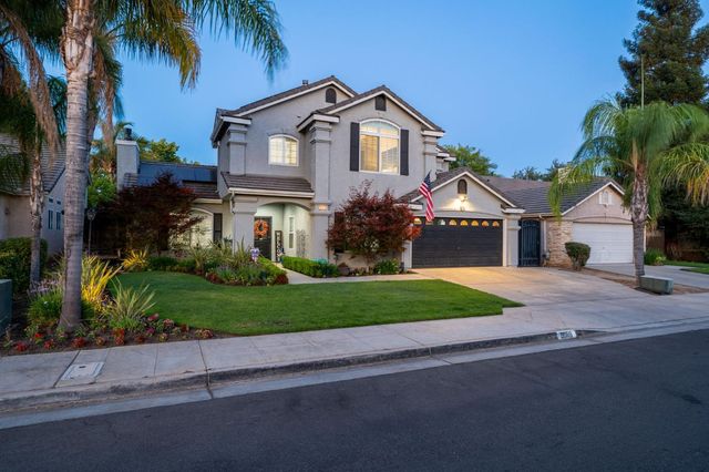 9568 N Ann Avenue, Fresno, CA 93720