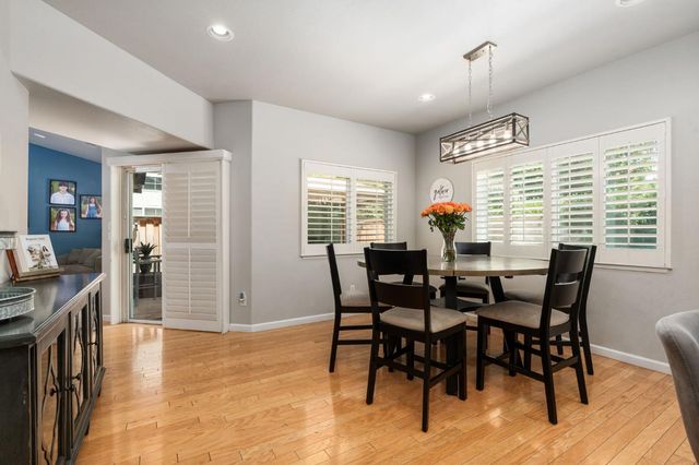 9568 N Ann Avenue, Fresno, CA 93720