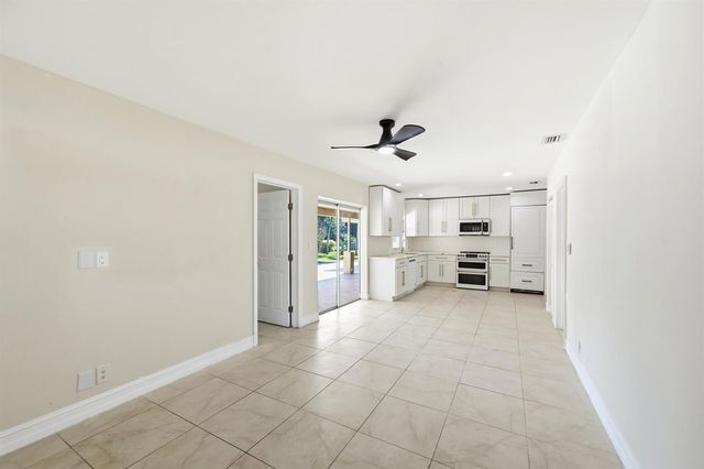 1430 NW 73rd Avenue NW, Plantation, FL 33313