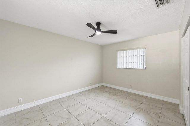 1430 NW 73rd Avenue NW, Plantation, FL 33313