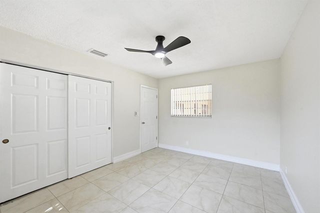1430 NW 73rd Avenue NW, Plantation, FL 33313