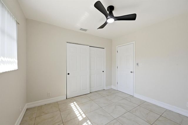 1430 NW 73rd Avenue NW, Plantation, FL 33313
