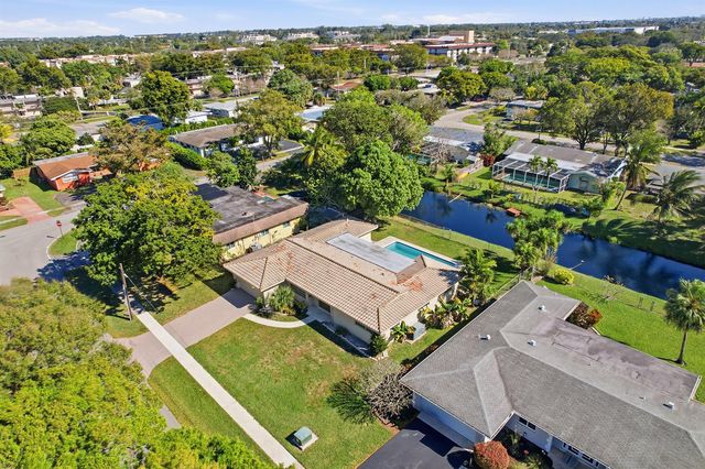 1430 NW 73rd Avenue NW, Plantation, FL 33313