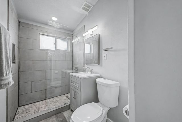 2025 E Howe Avenue, Tempe, AZ 85281