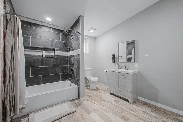 2025 E Howe Avenue, Tempe, AZ 85281