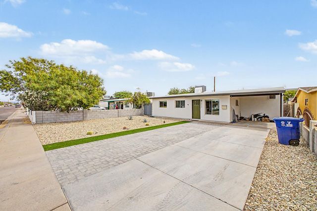 2025 E Howe Avenue, Tempe, AZ 85281