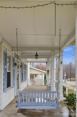 1011 Ashe Avenue NW, Lenoir, NC 28645