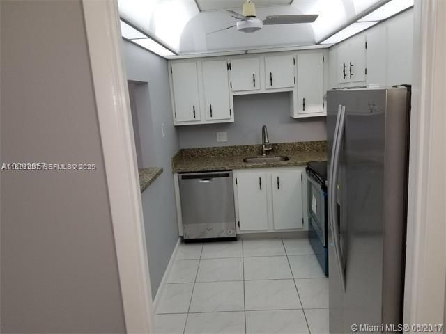 4160 Inverrary Drive 505, Lauderhill, FL 33319