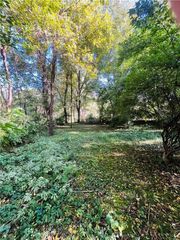 2715 Cook Road, St Joseph, MO 64505