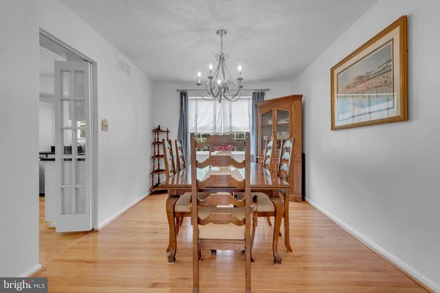 8328 SAIL CT, Pasadena, MD 21122