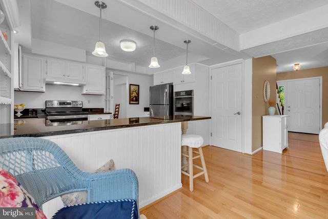 8328 SAIL CT, Pasadena, MD 21122