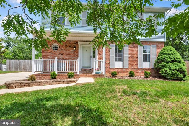 8328 SAIL CT, Pasadena, MD 21122