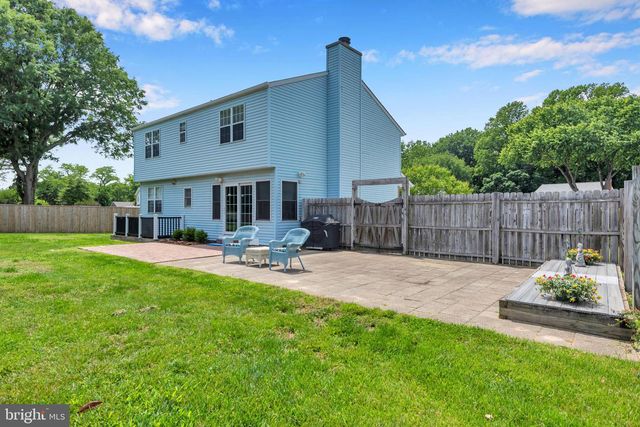 8328 SAIL CT, Pasadena, MD 21122