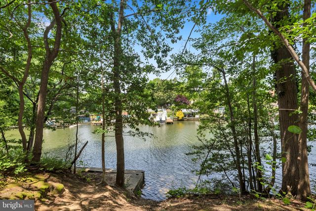 8328 SAIL CT, Pasadena, MD 21122