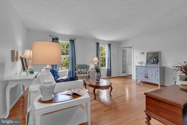 8328 SAIL CT, Pasadena, MD 21122
