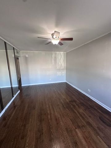 6848 S Keeler Avenue, Chicago, IL 60629