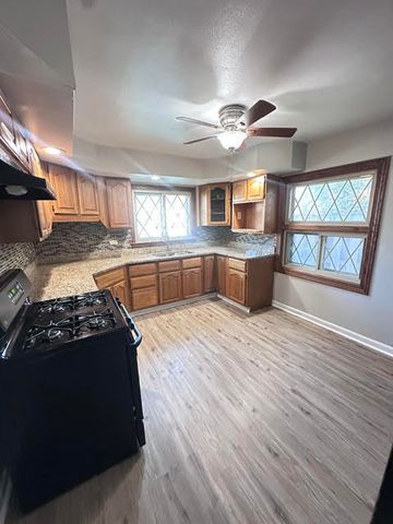 6848 S Keeler Avenue, Chicago, IL 60629
