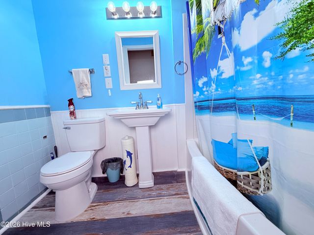 102 Yorkshire Drive, Jacksonville, NC 28546