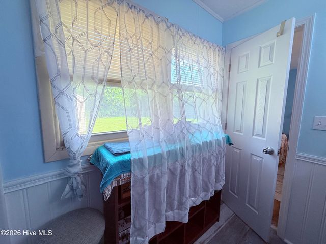 102 Yorkshire Drive, Jacksonville, NC 28546