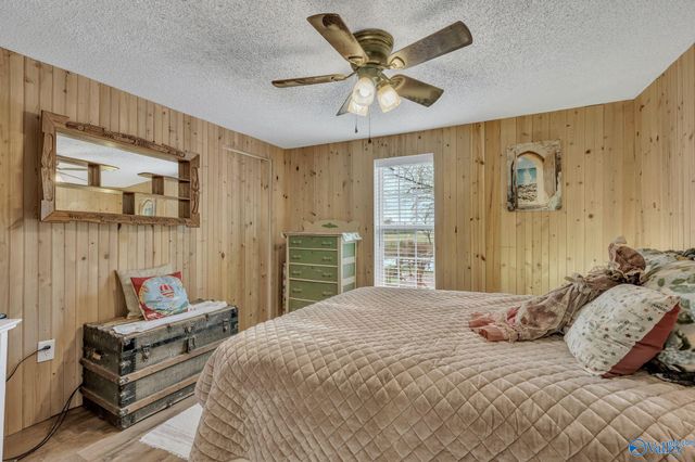 4219 Eva Road, Eva, AL 35621