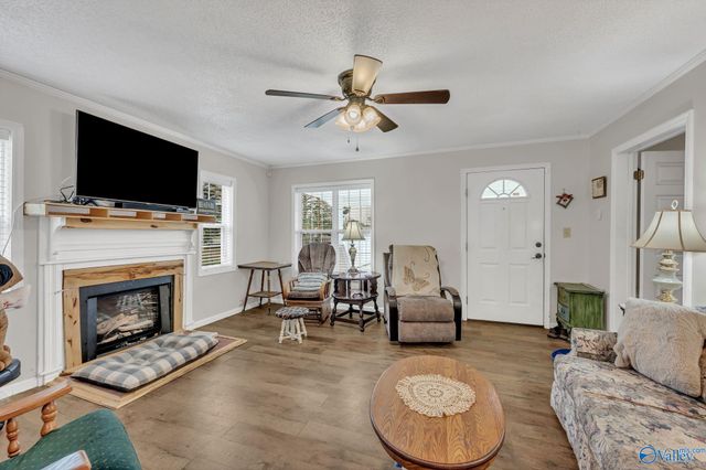 4219 Eva Road, Eva, AL 35621