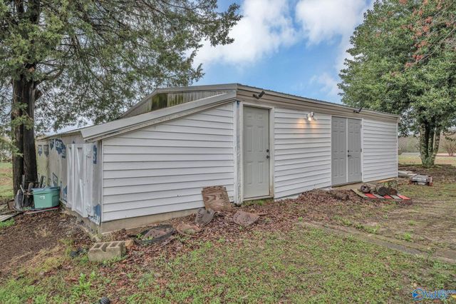 4219 Eva Road, Eva, AL 35621
