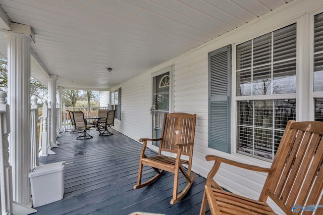 4219 Eva Road, Eva, AL 35621