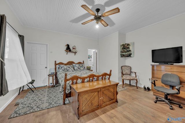 4219 Eva Road, Eva, AL 35621