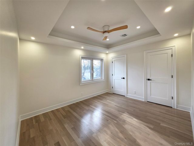 208 Wetherill Road, Garden City, NY 11530