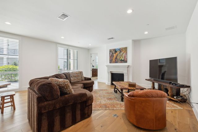 5270 Town And Country Boulevard 113, Frisco, TX 75034