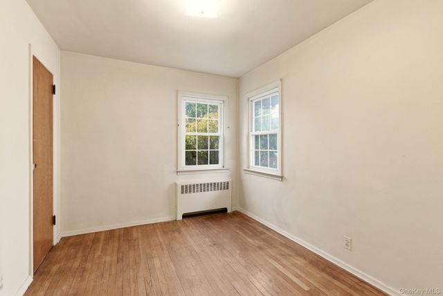 208 Weyford Terrace, Garden City, NY 11530