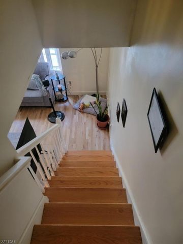 124 Amherst St 124A, East Orange City, NJ 07018