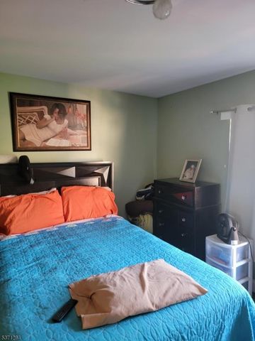 124 Amherst St 124A, East Orange City, NJ 07018