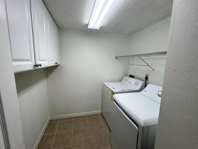 1115 Green Pine Boulevard D1, West Palm Beach, FL 33409