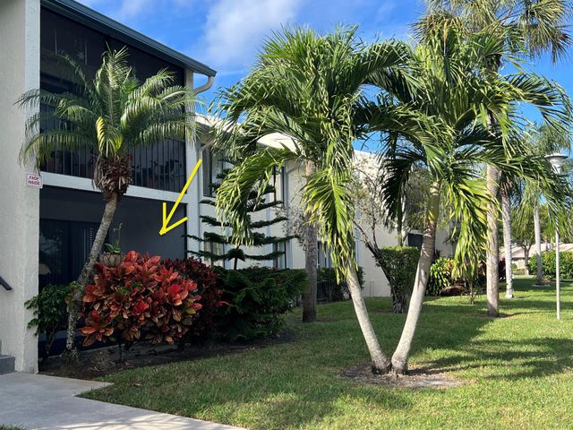 1115 Green Pine Boulevard D1, West Palm Beach, FL 33409