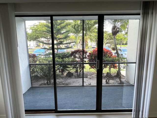 1115 Green Pine Boulevard D1, West Palm Beach, FL 33409