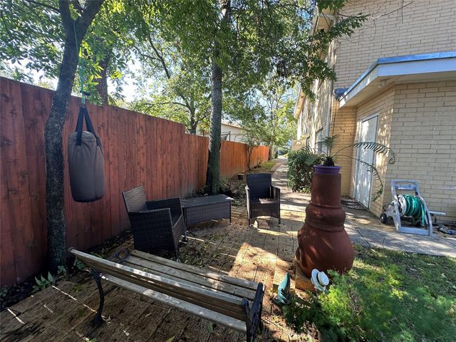 1400 N Austin Street 1, Denton, TX 76201