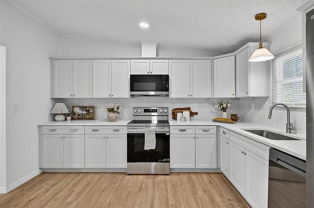 2318 COCONUT BOULEVARD, Bunnell, FL 32110