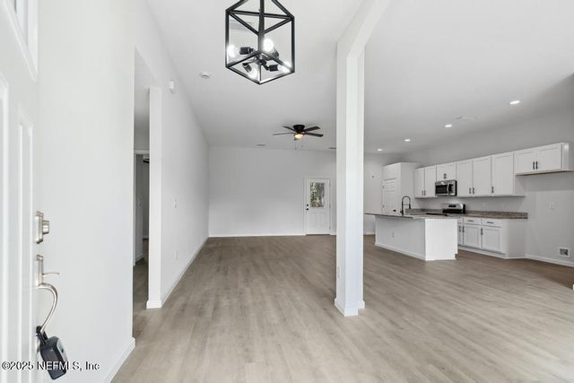 7836 SMART Avenue, Jacksonville, FL 32219