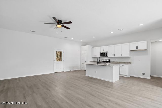 7836 SMART Avenue, Jacksonville, FL 32219