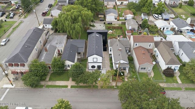 1032 Lydia St, Louisville, KY 40217