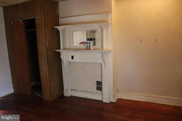 1709 BRADDISH AVE, Baltimore, MD 21216