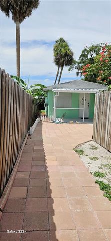 5825 MICHIGAN AVENUE, New Port Richey, FL 34652