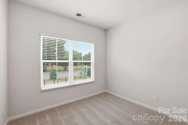 4750 Lakeview Road, Charlotte, NC 28216