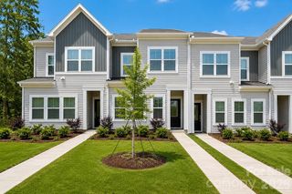 4750 Lakeview Road, Charlotte, NC 28216