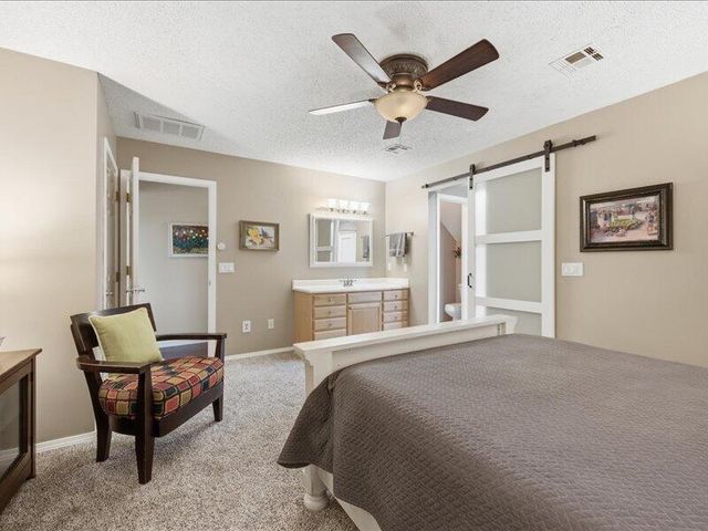 31990 S 624 Place B2, Grove, OK 74344
